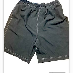 Covington men’s board shorts/swim trunks. Size 32–34, medium